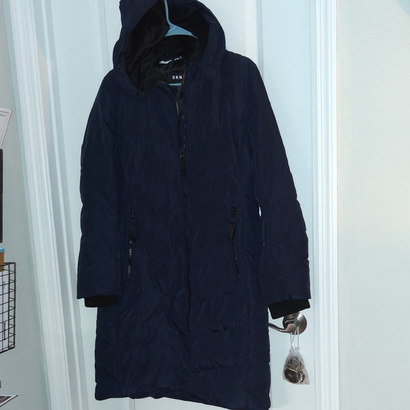 Dkny Jackets & Blazers - DKNY Women's Dark Blue Hooded Puffer Jacket
